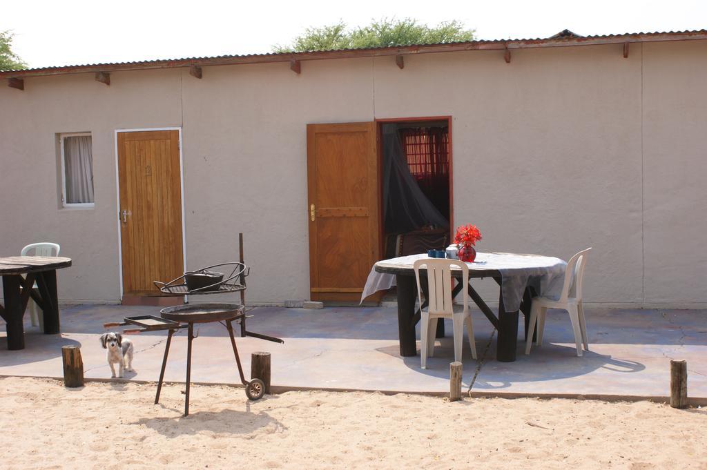 מלון Gobabis Xain Quaz Camp מראה חיצוני תמונה